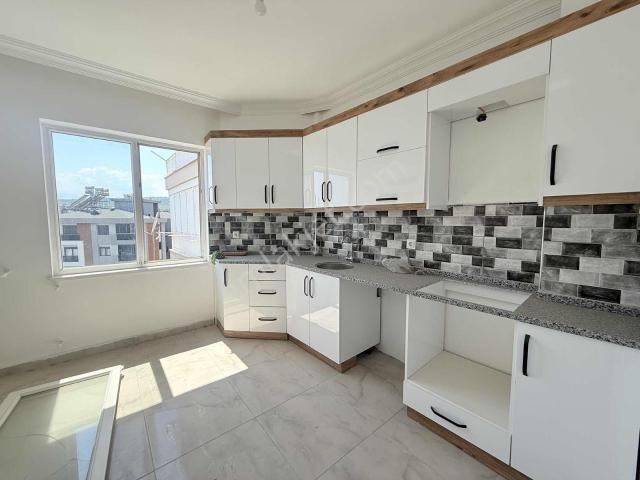 Varsak Karşıyakada Full Kredili İçi Full Yapılı 170 M2 3+1