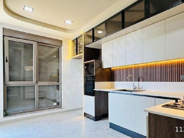 VARSAK KARSİYAKA MAH.ULTRA LÜKS ZAMİN DAİRE 3+1 130M2!