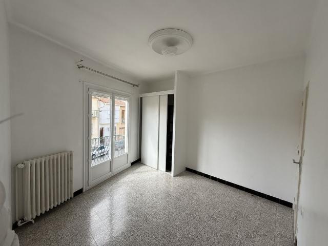 Vaste appartement avec 85 m2 de terrasse.
