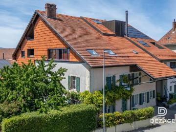 Vaste maison villageoise à fort potentiel à Goumoens