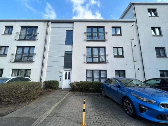Vasart Court Perth 2 bed flat to rent £975 pcm £225 pw