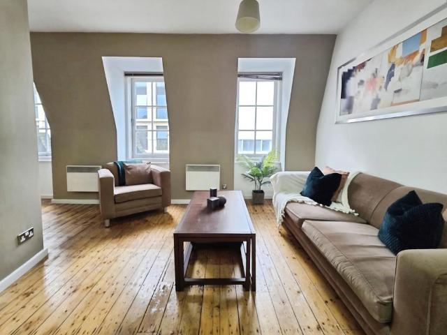 Vassalli House, Central Road 1 bed apartment to rent £850 pcm £196 pw