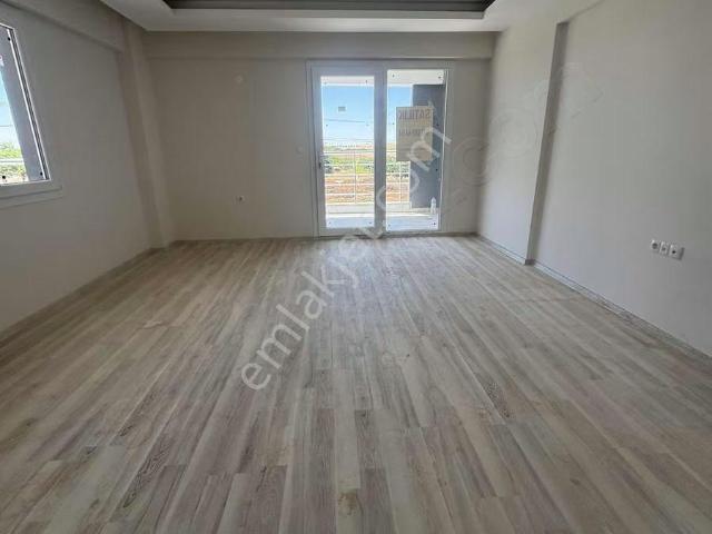 Vatan Caddesinde Emsalsiz 2+1 Ara Kat Daire