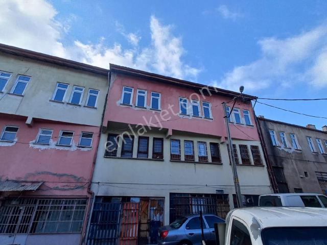 Vatan Emlakdan Ulu Camii Civarı Satılık Komple Bina