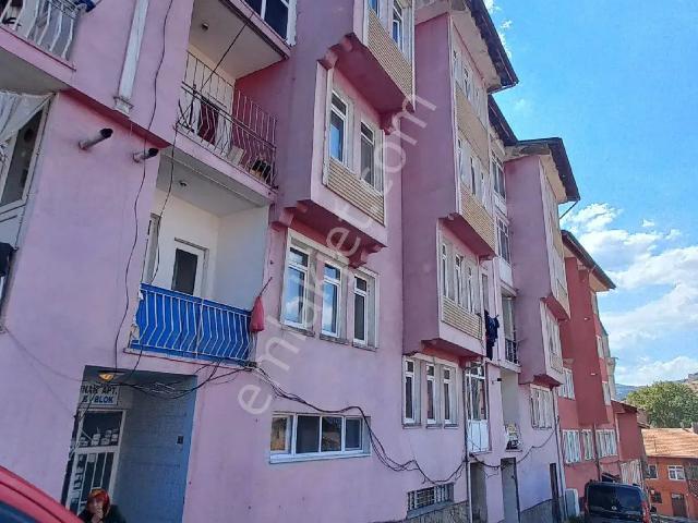 Vatan Emlaktan Eksiksiz Eşyalı 3+1 Daire