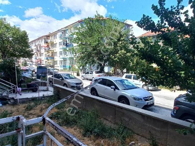 Vatan Emlaktan Öğrenciye Veya Aileye Kiralık Daire