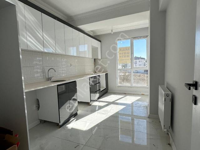 Vatan Mah 2+1 Kiralık Ön Cephe