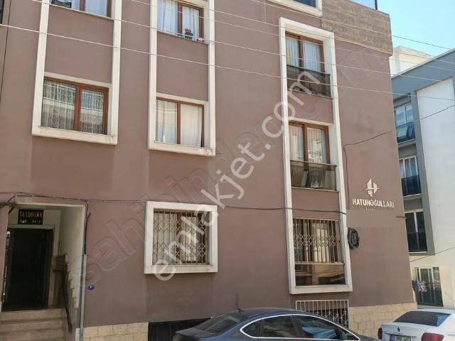 Vatan Mah.katip Çelebi Hastanesi Yakını,teraslı 1+1kiralık Daire