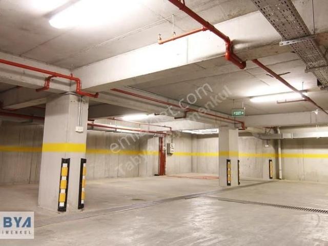 Vatandaşlığa Uygun Levent Metroya 2 Dk 2+1 Satılık Daire