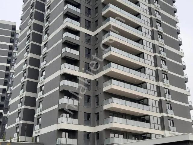 Vatan'dan Kocalar Bulvar Ankara'da Muhteşem Cephe 4.5+1 Kiralık!