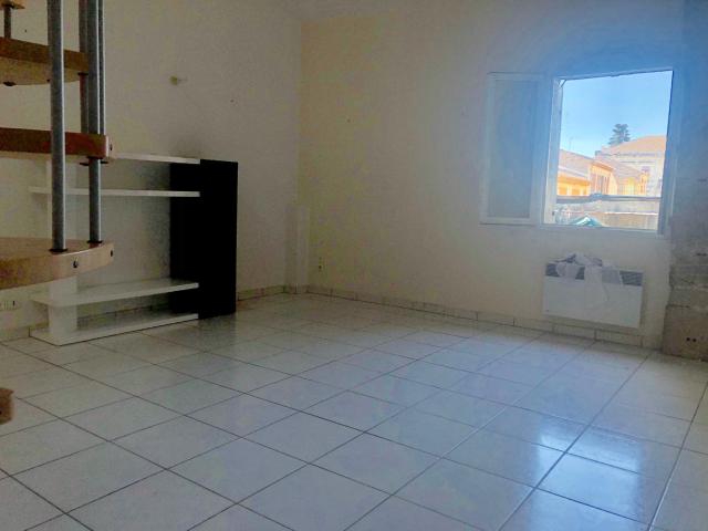VAUVERT APPARTEMENT P2 MEZZANINE