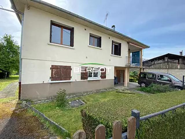 Faverney 70160 Achat / Vente maison 5 pièces t5 au dernier étage