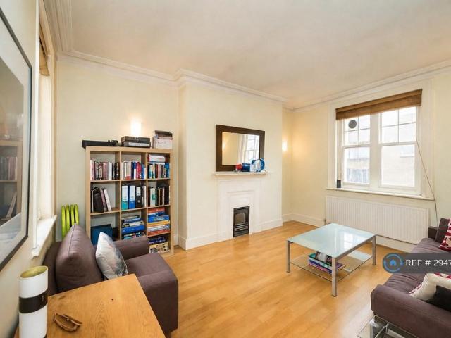 Vauxhall Bridge Road, London, SW1V 2 bed flat to rent £2,752 pcm £635 pw
