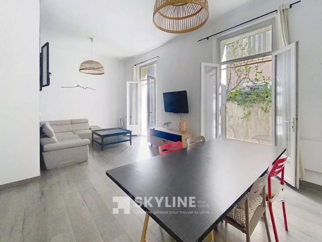 Vauban Rare T1 bis 51 m² avec cour arborée au calme absolu