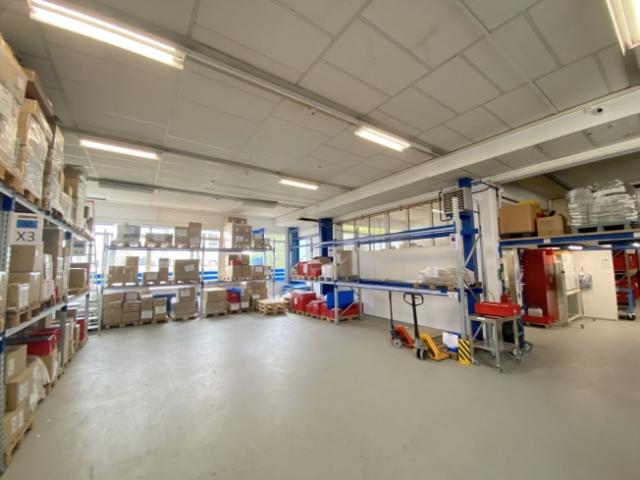 Vaud, lokaler Lagerraum, Depotarchive, zu mieten En Budron 600/1200 m²