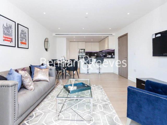 Vaughan Way, London, E1W 2 bed apartment £4,333 pcm £1,000 pw