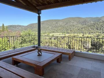 Vaugines Maison avec Vue panoramique exceptionnelle à 360Â. 170m² Vaugines