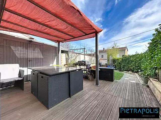 Vaugneray 69670 Achat / Vente appartement 6 pièces t6 terrasse parking