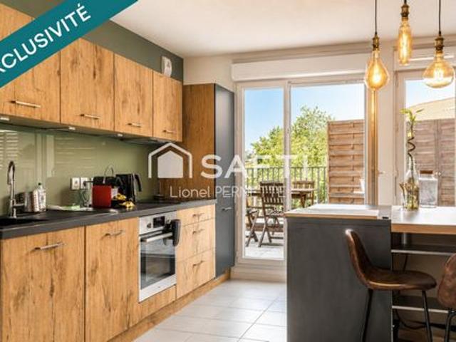 Vaulx VILLAGE – T3 dernier étage, terrasse 20m²