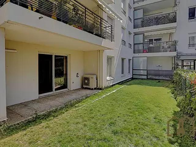 Vaulx en Velin 69120 Achat / Vente appartement 4 pièces t4 terrasse