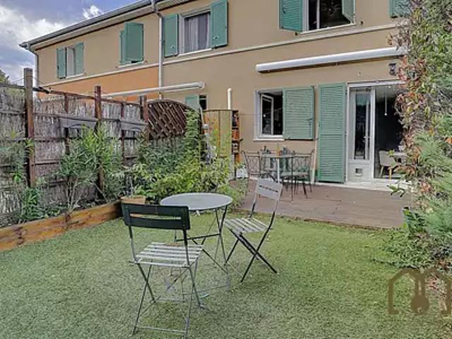 Vaulx en Velin 69120 Achat / Vente appartement 4 pièces t4 terrasse parking