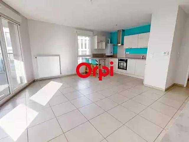 Vaulx en Velin 69120 Achat / Vente appartement 3 pièces t3