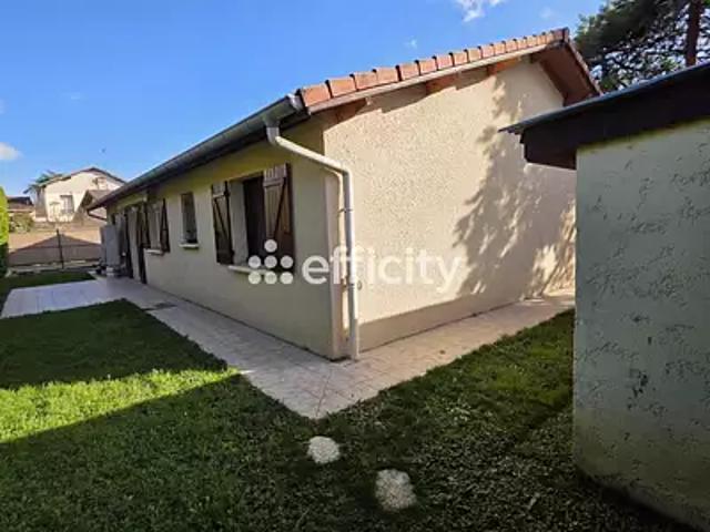Vaulx en Velin 69120 Achat / Vente maison 4 pièces t4 jardin terrasse
