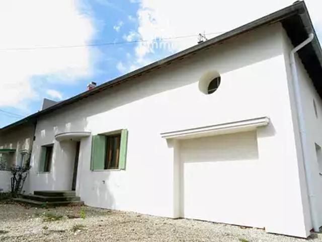 Vaulx en Velin 69120 Achat / Vente maison 4 pièces t4 jardin