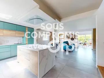 Vaulx en Velin 69120 Achat / Vente maison 5 pièces t5 jardin terrasse