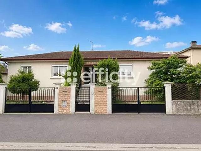 Vaulx en Velin 69120 Achat / Vente maison 5 pièces t5 jardin cave