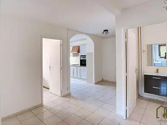 Vaulx en Velin 69120 Location appartement 5 pièces t5