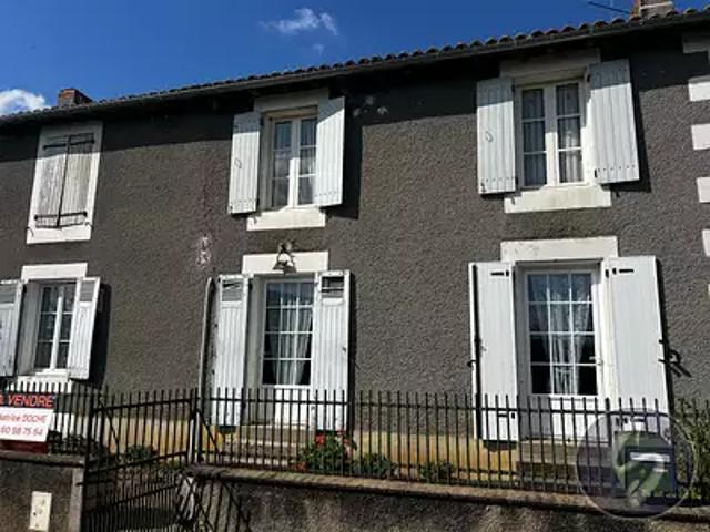 Vausseroux 79420 Achat / Vente maison 5 pièces t5 terrasse parking