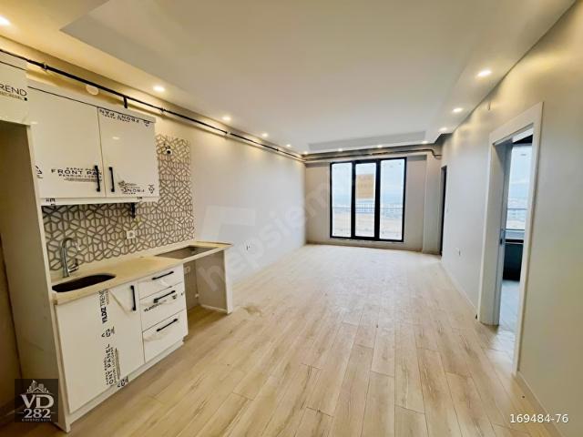 VD 282 GAYRİMENKULDEN FULL DENİZ MANZARALI GENİŞ 1+1 DAİRE