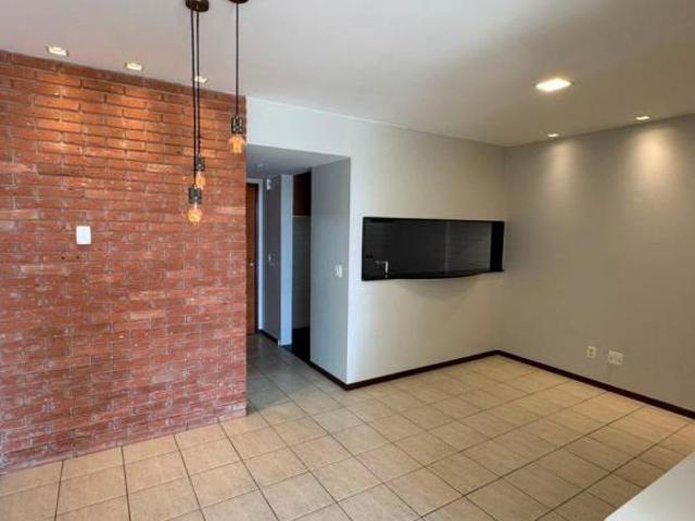 VD APARTAMENTO 02 QUARTOS ELEV GAR, LAGO NORTE