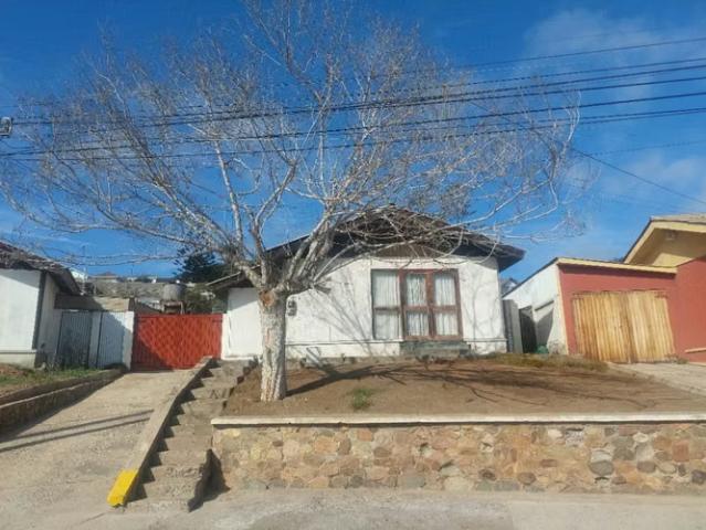 Ve do casa en sector residencial la serena | 3 dormitorios por 4950.00 en La Serena