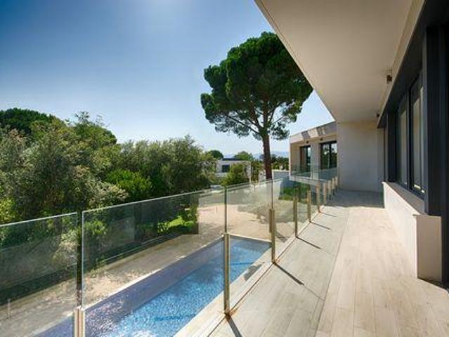 Venta 4 Dormitorio Villa Girona CataluñaCatalonia DS96308462