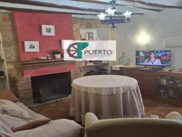 venta 2 viviendas, parcela y piscina