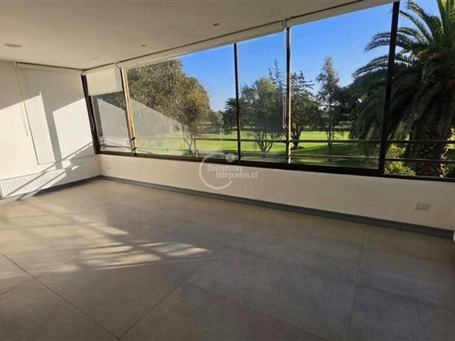 Venta 3 / 4 dorm. Remodelado Las Brisas, 2 estac. Y bod FM | 4 dormitorios por 12300.00 en Santo Domingo