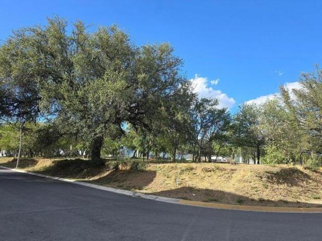 VENTA TERRENO CAROLCO