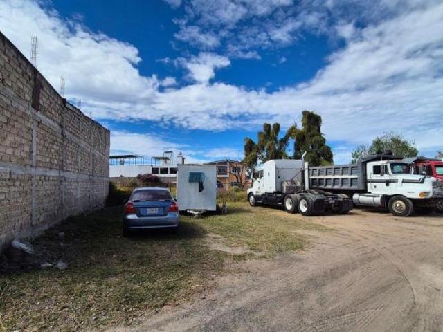TERRENO EN VENTA COLONIA ESTRADA TESISTAN ZAPOPAN