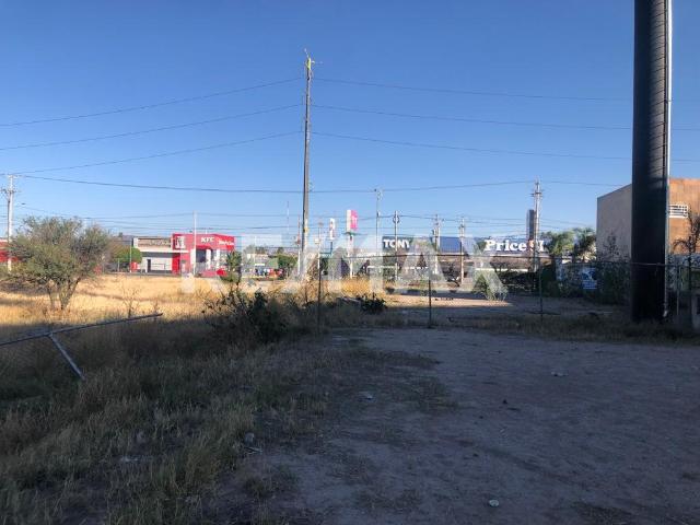 VENTA TERRENO COMERCIAL AVENIDA DEL SOL