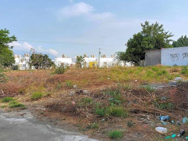 Venta Terreno Comercial en Niños Héroes de V de A. 20 x 23 m aprox