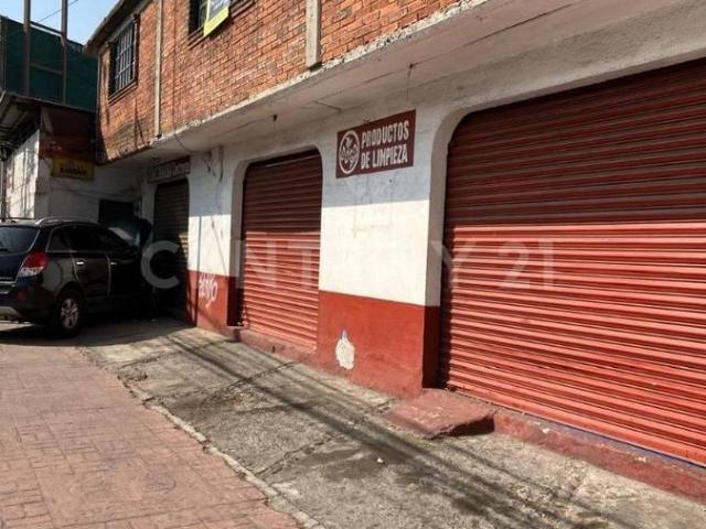 VENTA TERRENO CON 2 LOCALES