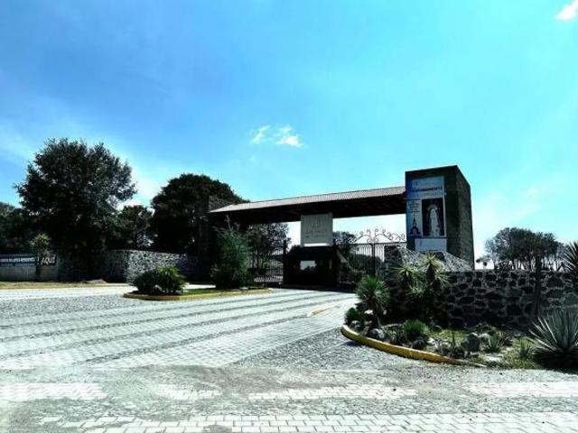 VENTA TERRENO DE 2,037.83M2 EN HARAS, AMOZOC, PUEBLA