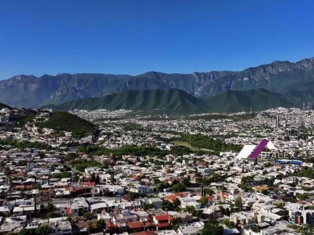 VENTA Terreno de 689 m2 Fraccionamiento LAS AGUILAS RESIDENCIAL, Zona Contry VISTAS INCREIBLES