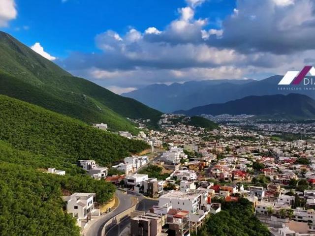 VENTA Terreno de 697 m2 Fraccionamiento LAS AGUILAS RESIDENCIAL, Zona Contry VISTAS INCREIBLES