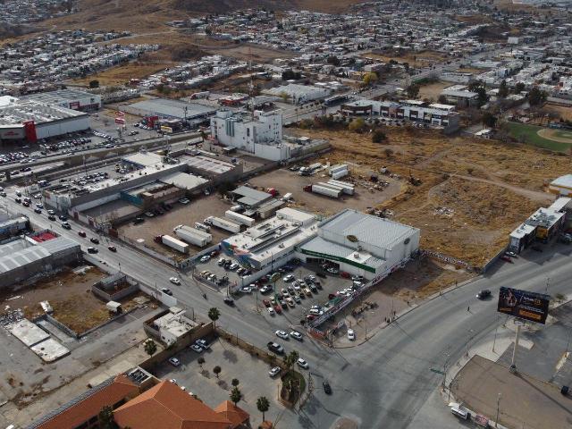 Venta terreno en Av. Nueva Espa?a