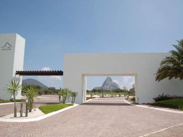 Venta Terreno en esquina con increible vista en Vergel de la Peña Bernal
