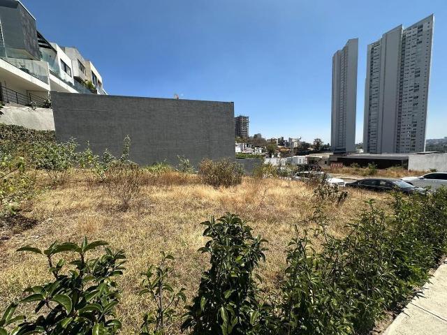 VENTA TERRENO EN LA VISTA BOSQUE REAL, HUIXQUILUCAN ESTADO DE MEXICO