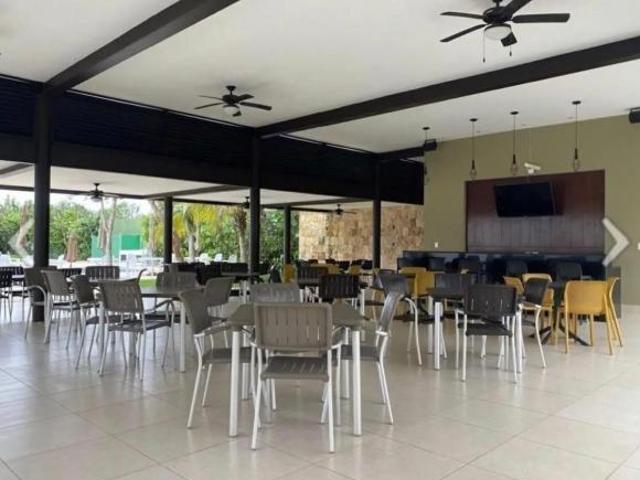 venta terreno en privada con amenidades, parque natura, merida